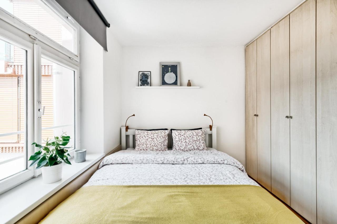 Lil Apartment With Tyn Cathedral View, Parking & Ac Praha Bagian luar foto