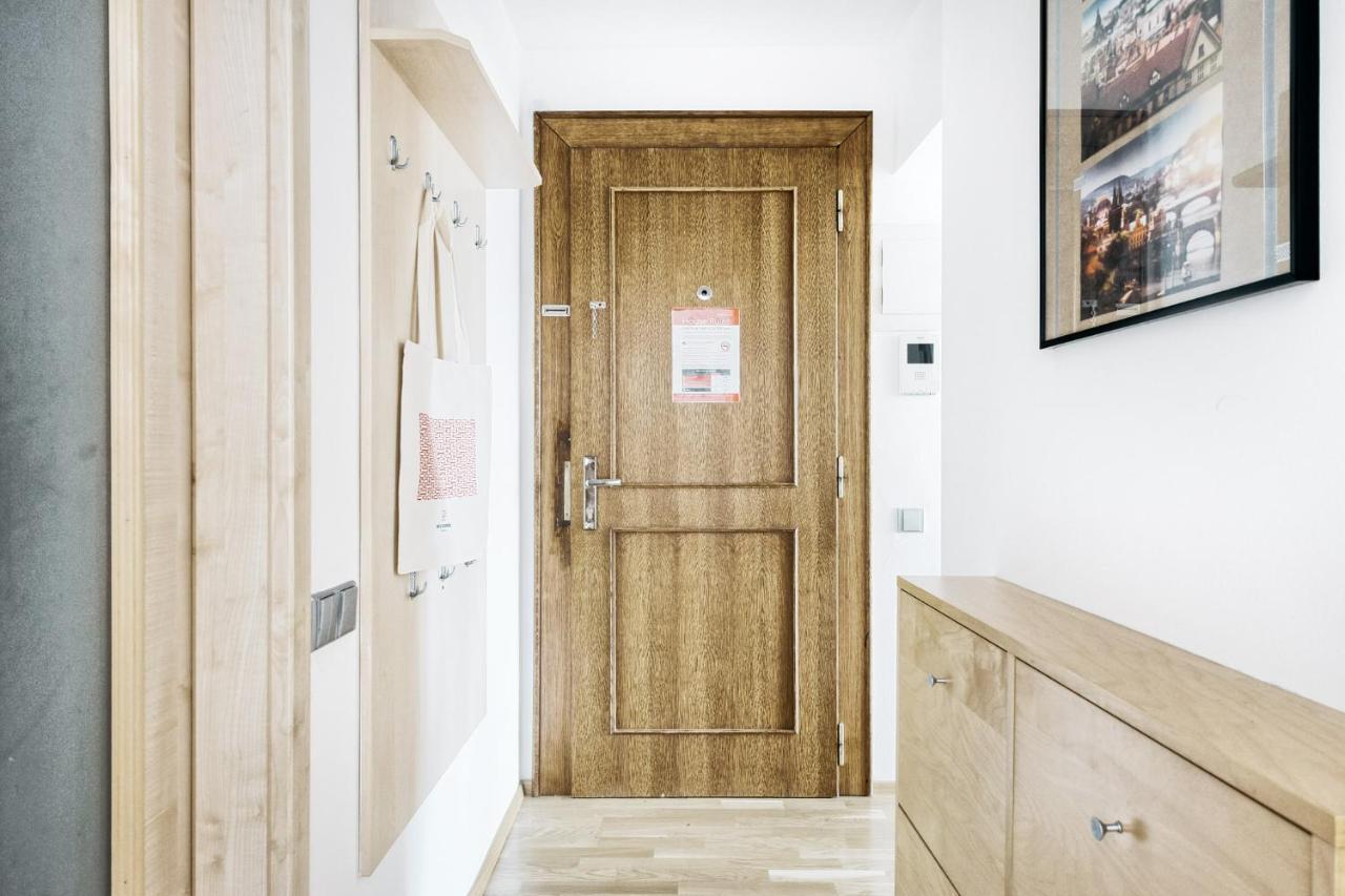 Lil Apartment With Tyn Cathedral View, Parking & Ac Praha Bagian luar foto
