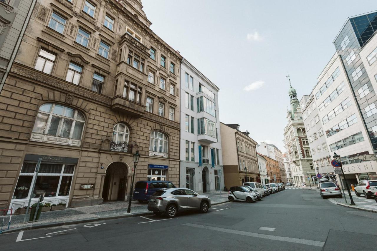 Lil Apartment With Tyn Cathedral View, Parking & Ac Praha Bagian luar foto